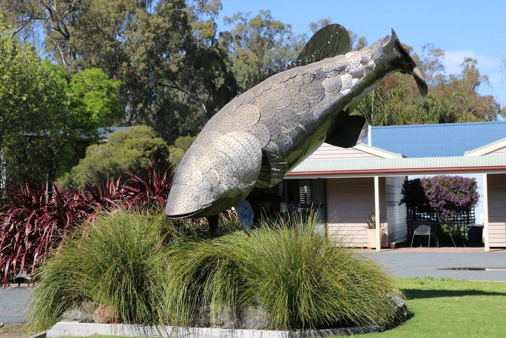 Deniliquin Riverside Caravan Park Bagian luar foto